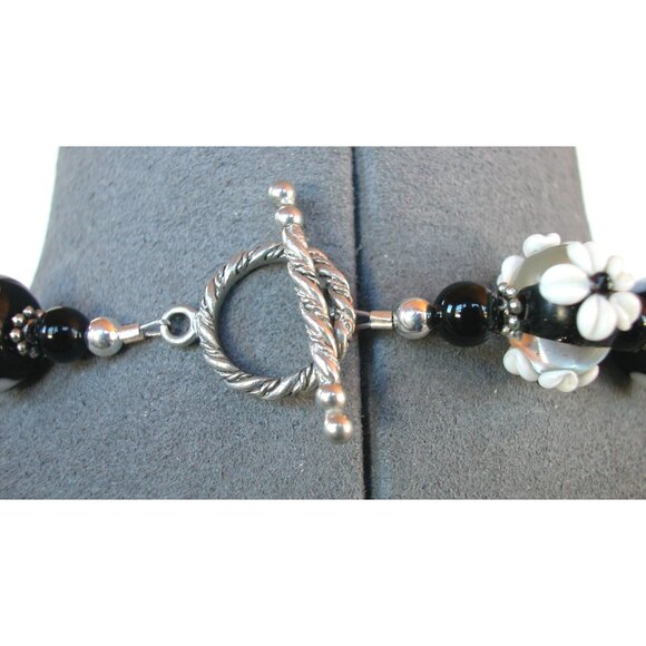 Handcrafted Black & White Artisan Glass Bead Jewelry Set Necklace & Earrings & B - Picture 5 of 5